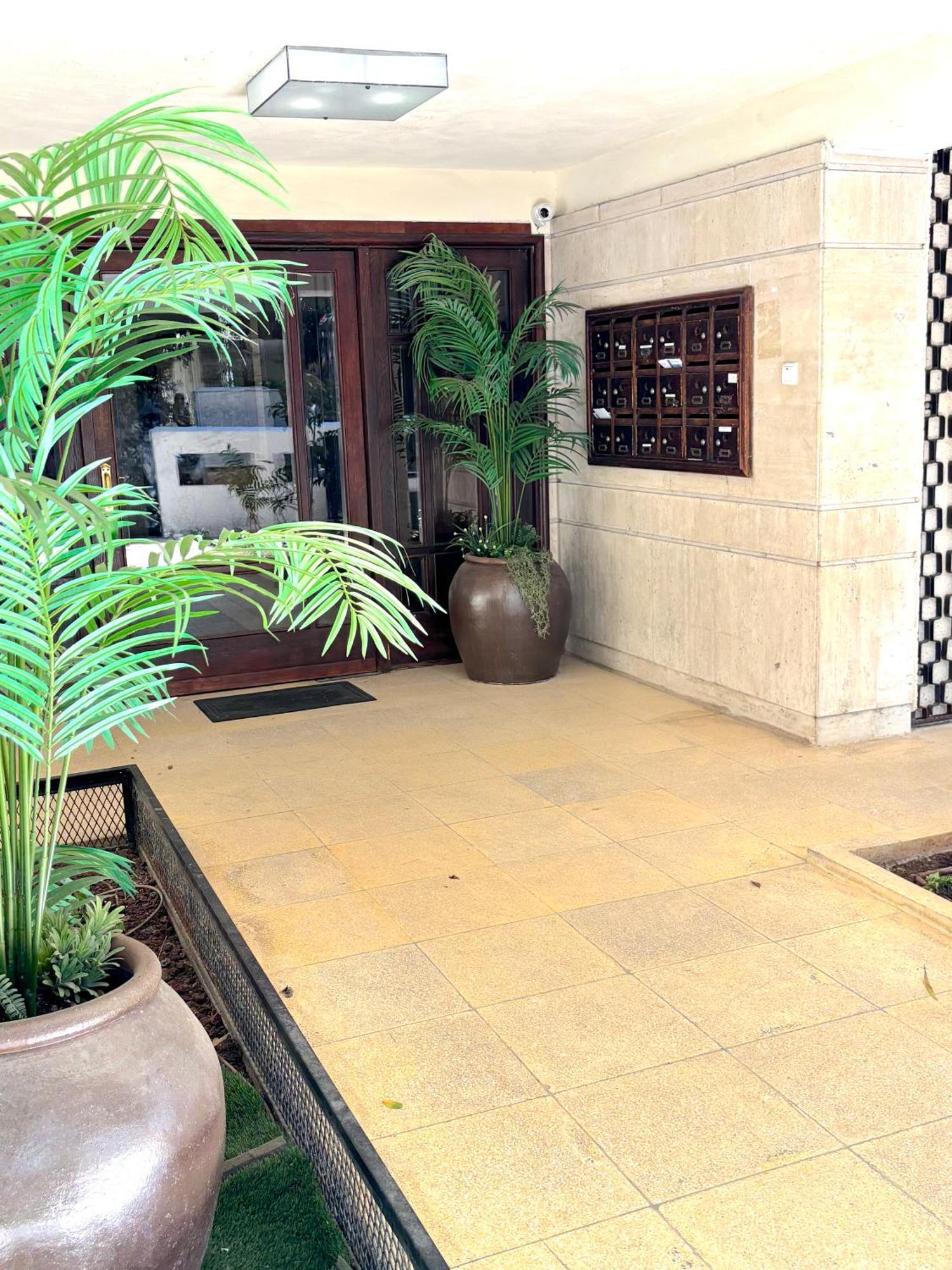 Apartment Luxury Garden Tlv 2 Bed 2 Bath *